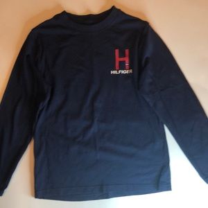 Boys size 8/10 Tommy Hilfiger Blue long T-shirt